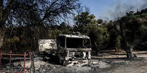Καταστροφές από τη φωτιά στη δυτική Αχαΐα